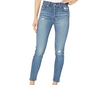 Levi’s Wedgie Skinny 27 Pacific Waves High Rise